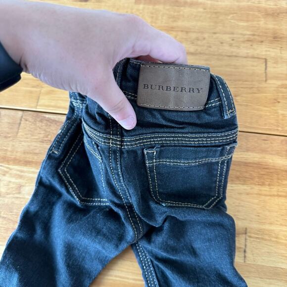 Burberry Kids Dark Wash Slim Fit Jeans Size 6 Months - Picture 7 of 7